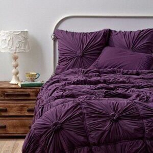 Set of 2 Anthropologie Rosette Euro Sham Pillowcases - Purple
